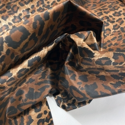 TESSUTO RASO CARNEVALE LEOPARDATO
